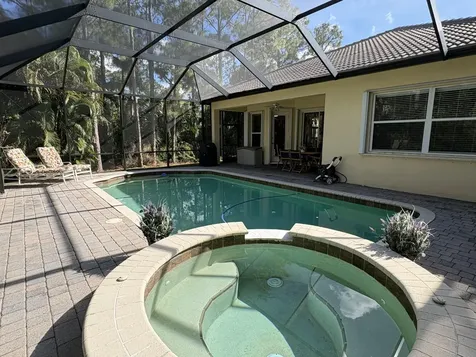2585 Se Stonebriar Way Stuart FL 34997