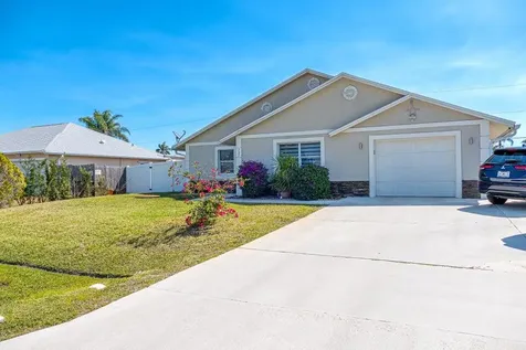 725 Sw Hibiscus Street Port Saint Lucie FL 34983