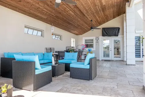 725 Sw Hibiscus Street Port Saint Lucie FL 34983