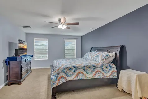 1615 Lexington Square Vero Beach FL 32962
