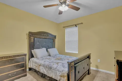 1615 Lexington Square Vero Beach FL 32962