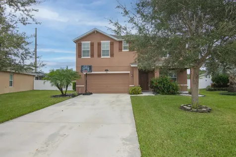 1615 Lexington Square Vero Beach FL 32962