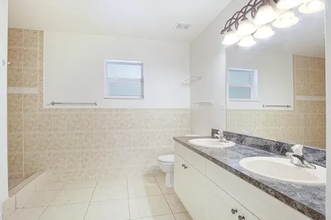 685 Nw Monroe Street Port Saint Lucie FL 34983