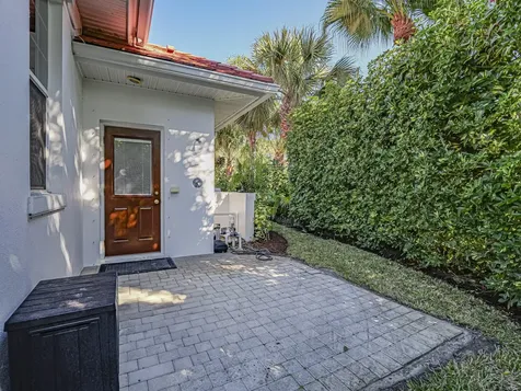 1621 W Sandpointe Place Vero Beach FL 32963