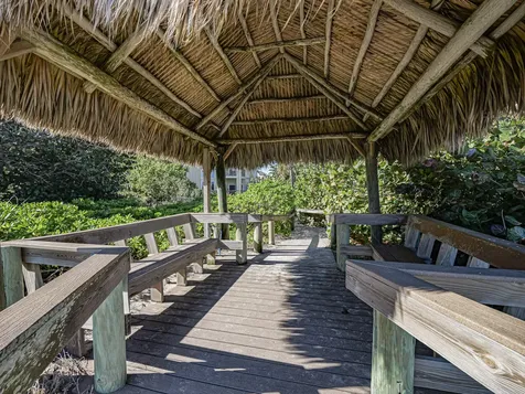 1621 W Sandpointe Place Vero Beach FL 32963