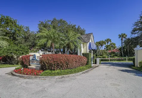 1621 W Sandpointe Place Vero Beach FL 32963