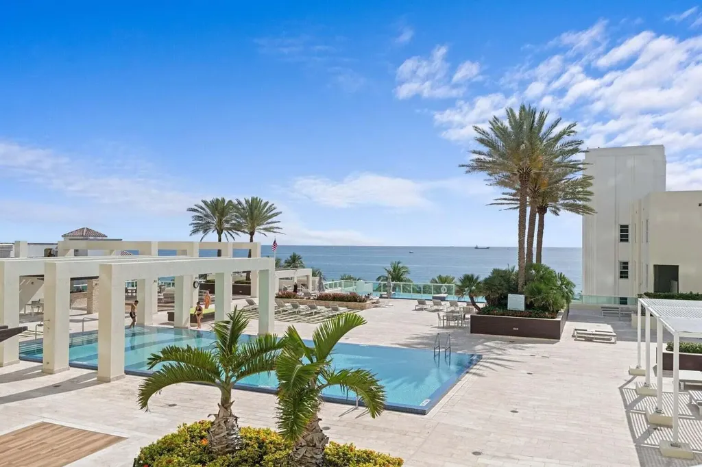 101 S Fort Lauderdale Beach Boulevard Fort Lauderdale FL 33316