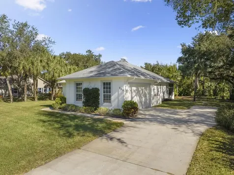 540 35th Avenue Vero Beach FL 32968