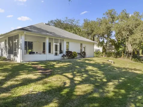 540 35th Avenue Vero Beach FL 32968