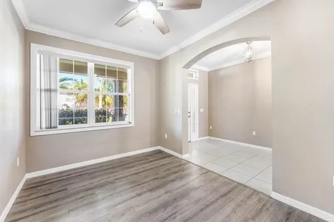 1842 Sw Lofgren Avenue Port Saint Lucie FL 34953