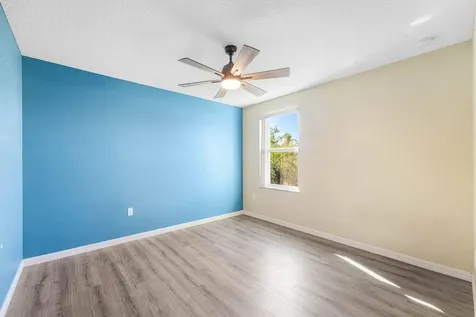 1842 Sw Lofgren Avenue Port Saint Lucie FL 34953
