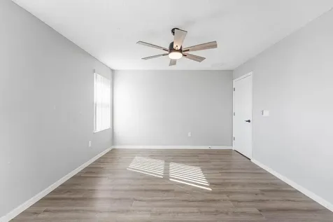 1842 Sw Lofgren Avenue Port Saint Lucie FL 34953