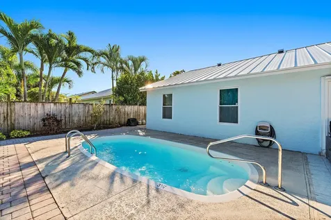 162 Greentree Circle Jupiter FL 33458
