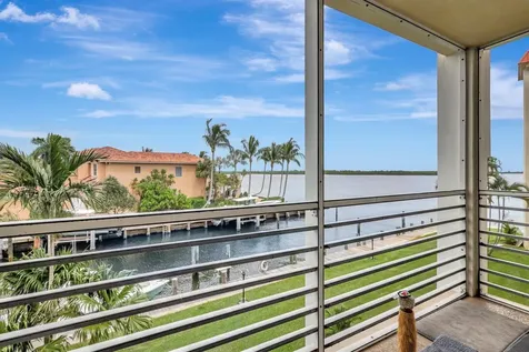105 Paradise Harbour Boulevard North Palm Beach FL 33408