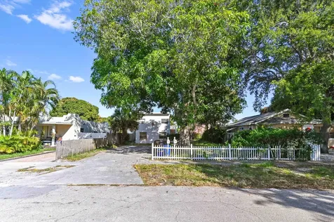 515 Putnam Road West Palm Beach FL 33405
