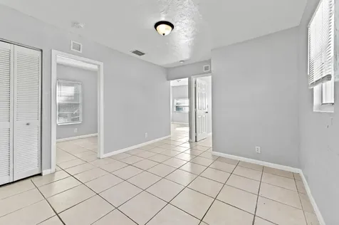 515 Putnam Road West Palm Beach FL 33405