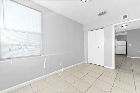 515 Putnam Road West Palm Beach FL 33405