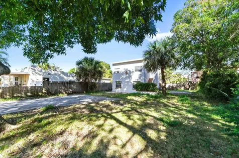 515 Putnam Road West Palm Beach FL 33405