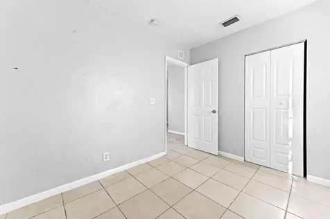 515 Putnam Road West Palm Beach FL 33405