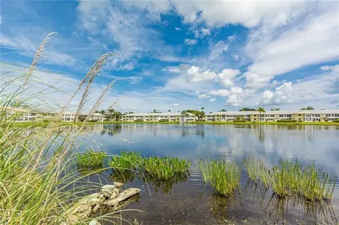 464 Grove Isle Circle Vero Beach FL 32962