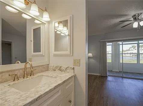 464 Grove Isle Circle Vero Beach FL 32962