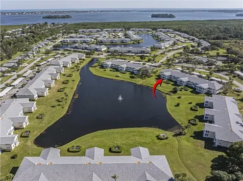 464 Grove Isle Circle Vero Beach FL 32962