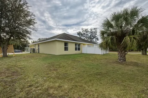 7608 Deland Avenue Fort Pierce FL 34951