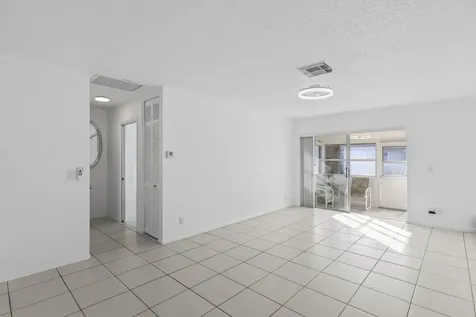 2727 Dudley Drive West Palm Beach FL 33415