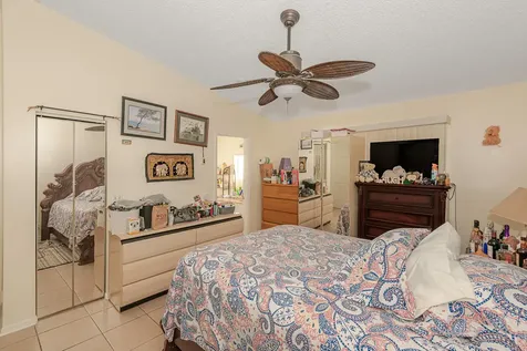 2019 Nw 55th Terrace Lauderhill FL 33313