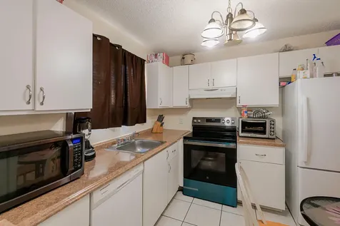 2019 Nw 55th Terrace Lauderhill FL 33313