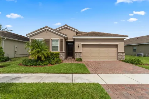 10552 Sw Toren Way Port Saint Lucie FL 34987