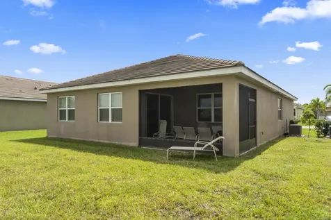 10552 Sw Toren Way Port Saint Lucie FL 34987
