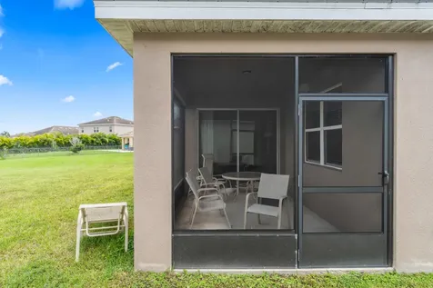 10552 Sw Toren Way Port Saint Lucie FL 34987
