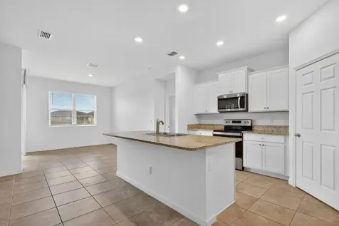 10552 Sw Toren Way Port Saint Lucie FL 34987