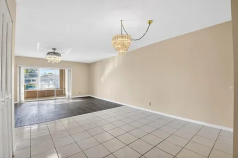 201 Oxford 600 West Palm Beach FL 33417