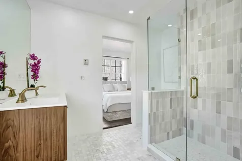 435 35th Street West Palm Beach FL 33407