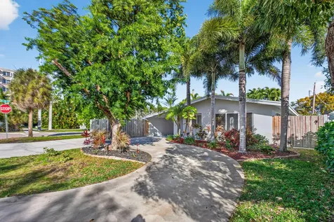 3792 Ne 19th Avenue Oakland Park FL 33308