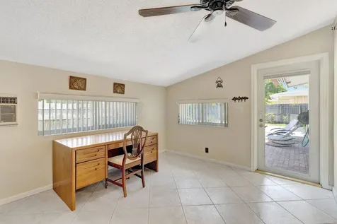 3792 Ne 19th Avenue Oakland Park FL 33308