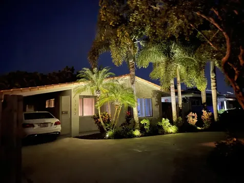 3792 Ne 19th Avenue Oakland Park FL 33308