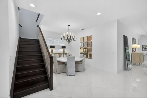 5630 Delacroix Terrace Palm Beach Gardens FL 33418