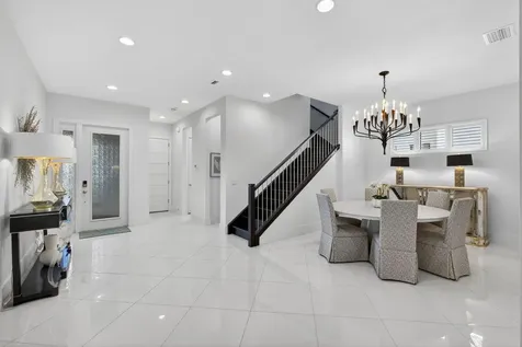 5630 Delacroix Terrace Palm Beach Gardens FL 33418