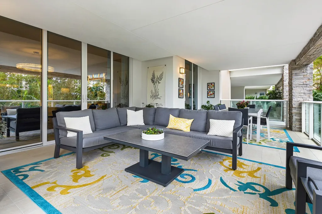 200 Se Mizner Boulevard Boca Raton FL 33432