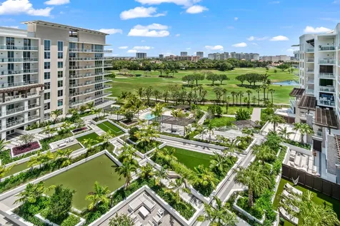 200 Se Mizner Boulevard Boca Raton FL 33432