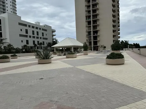 4200 N Ocean Drive Singer Island FL 33404