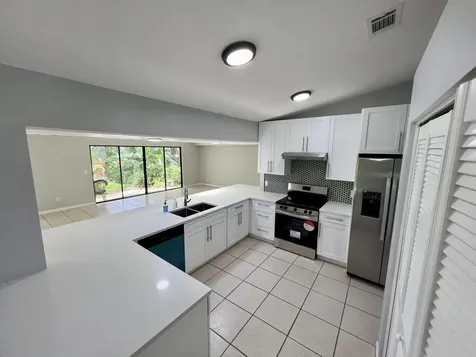 2617 SW Chestnut Lane Port Saint Lucie FL 34953