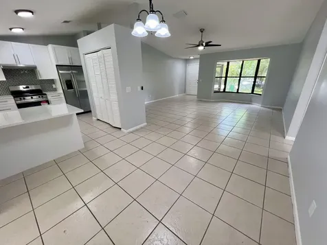 2617 SW Chestnut Lane Port Saint Lucie FL 34953