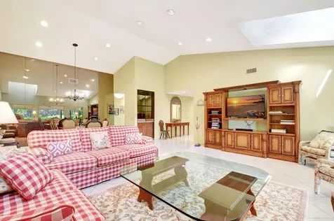 6749 Versailles Court Lake Worth FL 33467