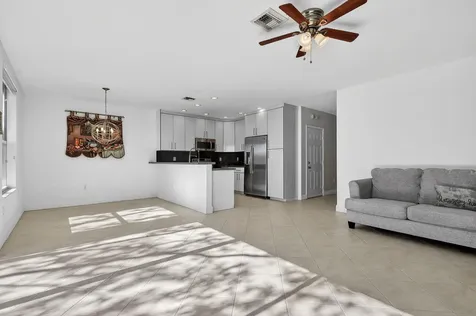 16286 Sw 47th Manor Miramar FL 33027