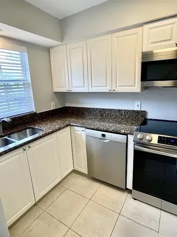 413 N Cypress Drive Tequesta FL 33469