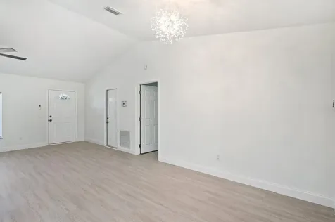 7403 Paso Robles Boulevard Fort Pierce FL 34951